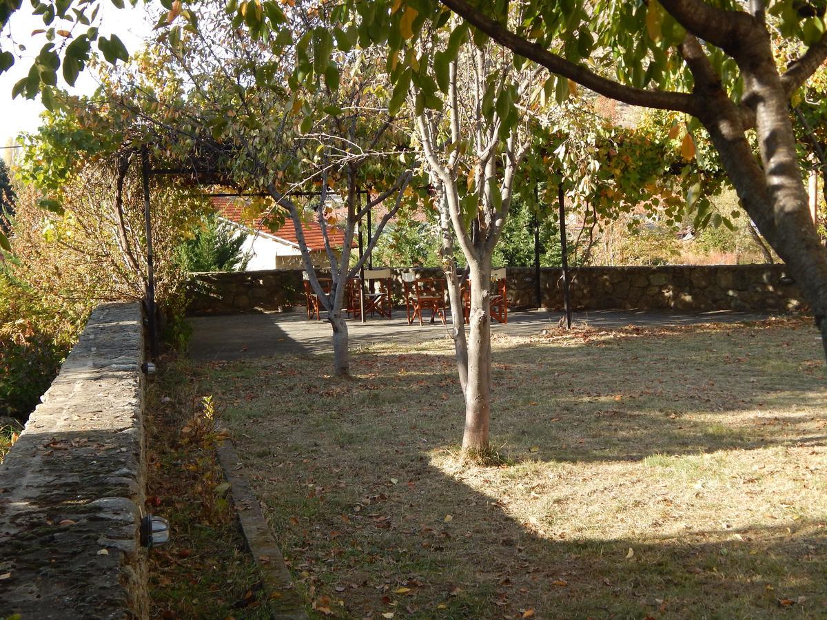 Ξενώνας Αριάδνη - Guesthouse Ariadni Lemos Bagian luar foto