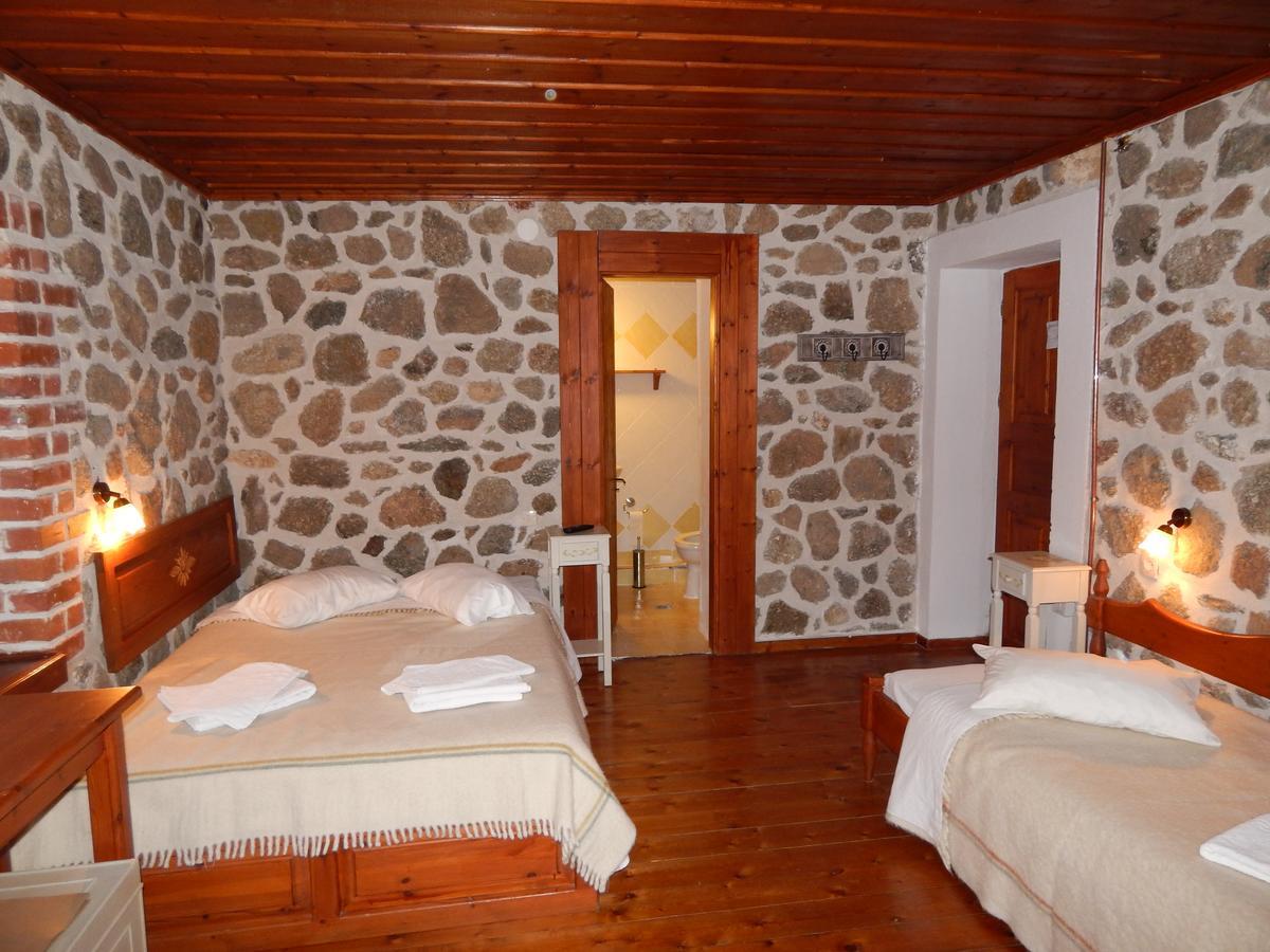Ξενώνας Αριάδνη - Guesthouse Ariadni Lemos Bagian luar foto