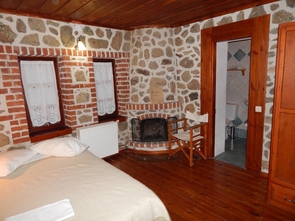 Ξενώνας Αριάδνη - Guesthouse Ariadni Lemos Bagian luar foto