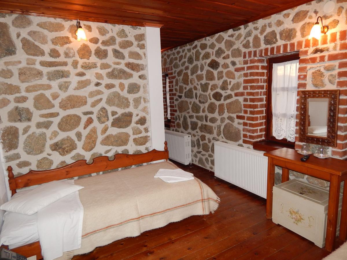 Ξενώνας Αριάδνη - Guesthouse Ariadni Lemos Bagian luar foto